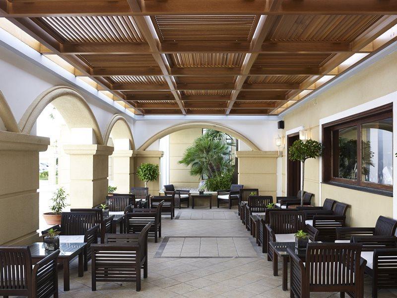 Mitsis Grand Hotel Rhodes City Exterior foto The hotel's lobby